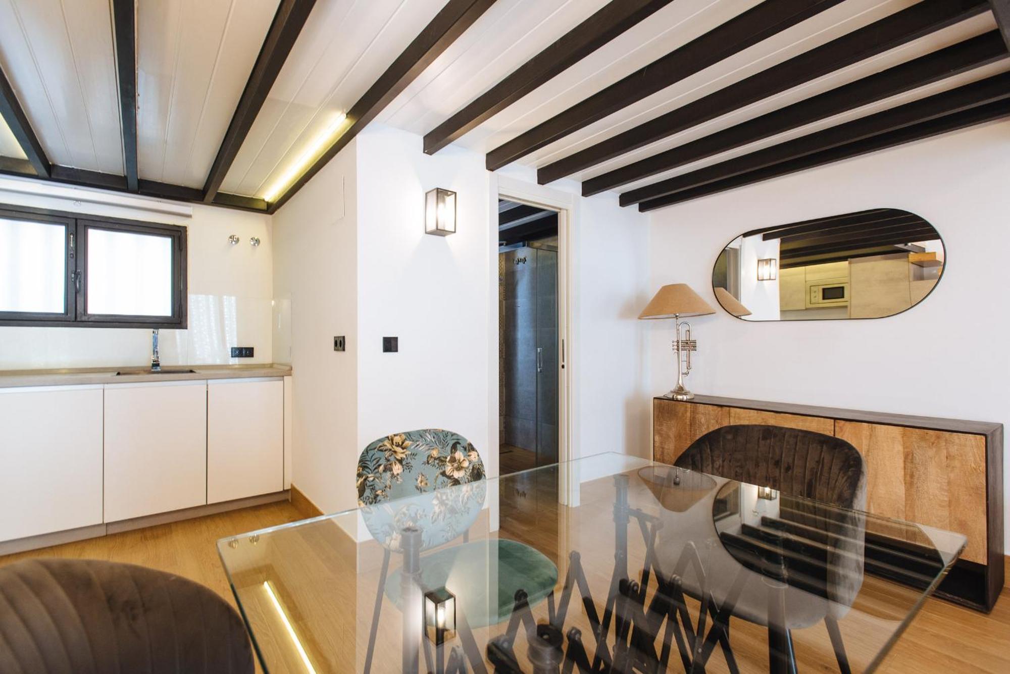 Loft Patricia Nervion Lägenhet Sevilla Exteriör bild