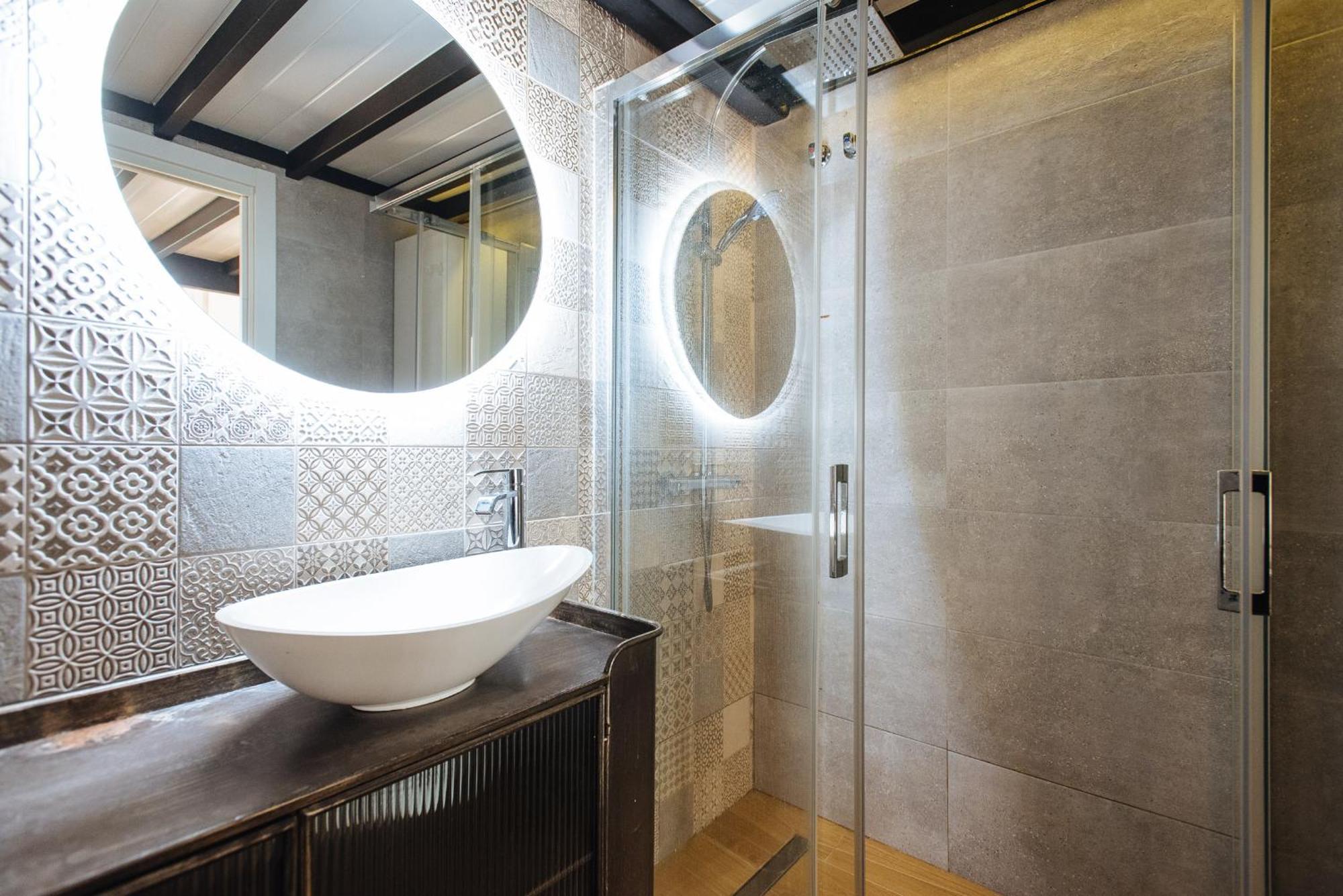 Loft Patricia Nervion Lägenhet Sevilla Exteriör bild